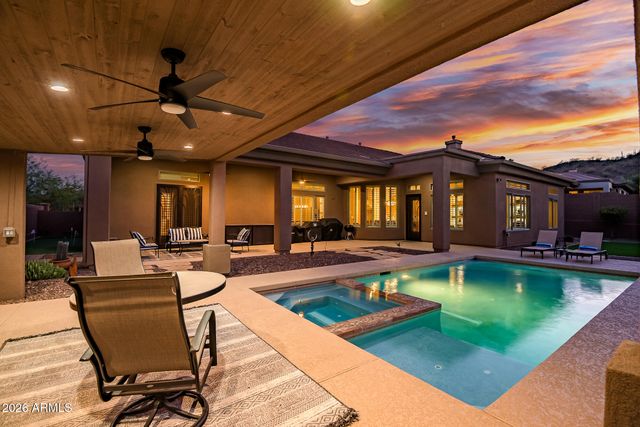 42144 N MOUNTAIN COVE Drive, Phoenix, AZ 85086