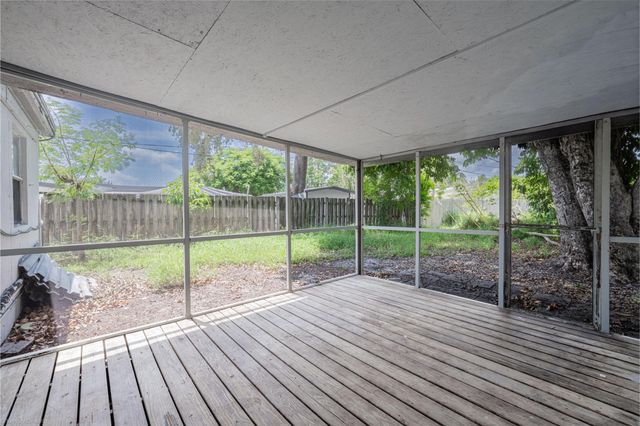 5275 NE 16 Avenue, Pompano Beach, FL 33064