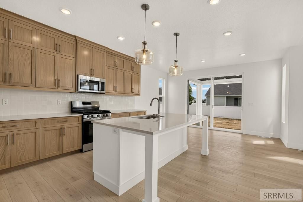 Image 11 of property listing at 426 Sage Lakes Blvd, Idaho Falls, ID 83401