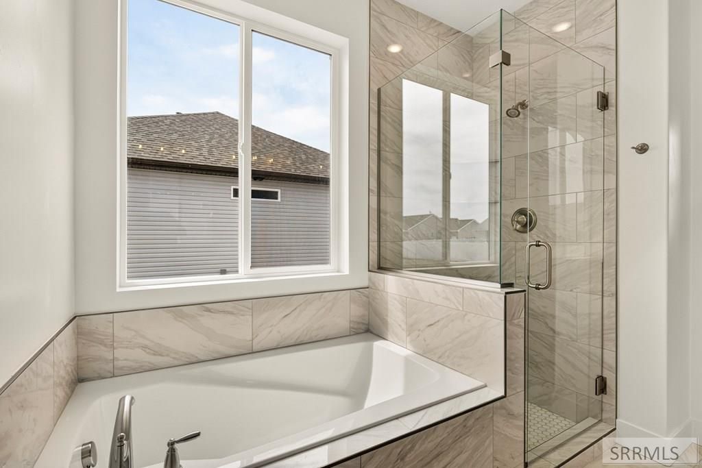 Image 20 of property listing at 426 Sage Lakes Blvd, Idaho Falls, ID 83401