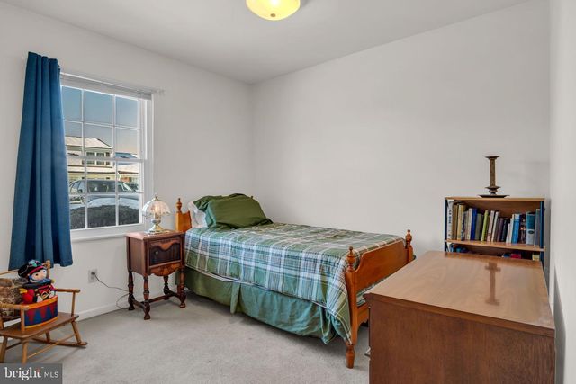 26 SOUTHPOINT DRIVE, Mechanicsburg, PA 17055