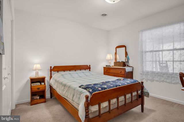 26 SOUTHPOINT DRIVE, Mechanicsburg, PA 17055