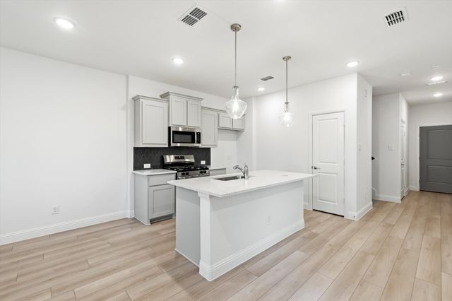 204 Griffith Drive 17, Princeton, TX 75407