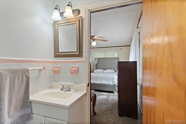 400 Studdard Drive, Clanton, AL 35045