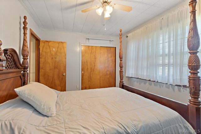 400 Studdard Drive, Clanton, AL 35045