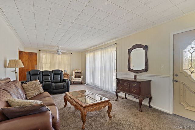 400 Studdard Drive, Clanton, AL 35045