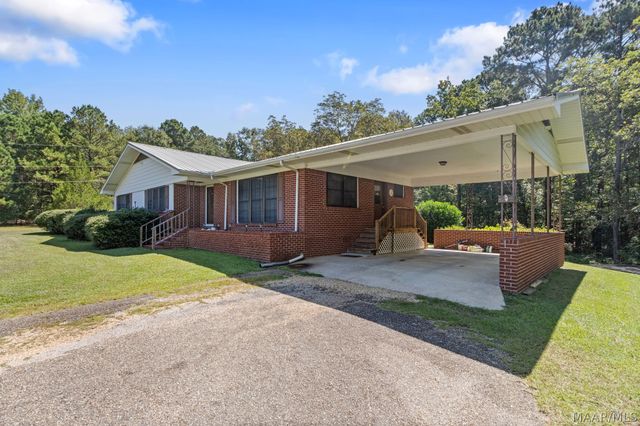 400 Studdard Drive, Clanton, AL 35045