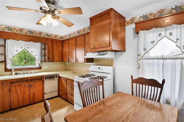 1389 Eastview Drive, Salem, OH 44460