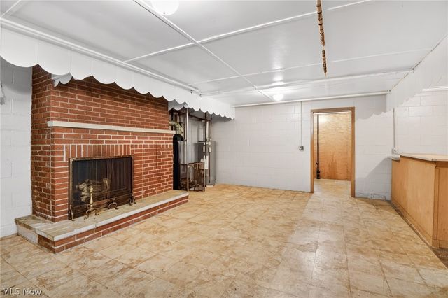 1389 Eastview Drive, Salem, OH 44460