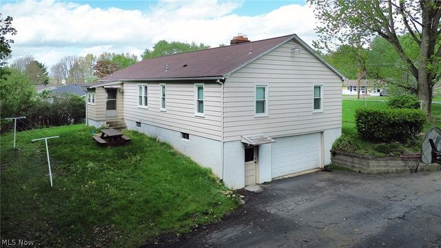 1389 Eastview Drive, Salem, OH 44460