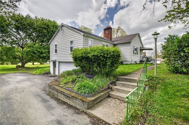 1389 Eastview Drive, Salem, OH 44460