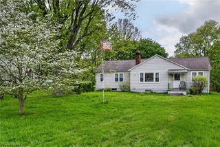 1389 Eastview Drive, Salem, OH 44460