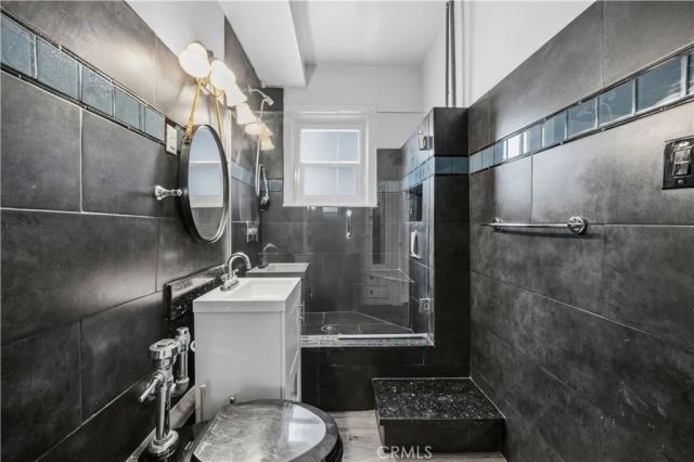 10 Atlantic 601, Long Beach, CA 90802