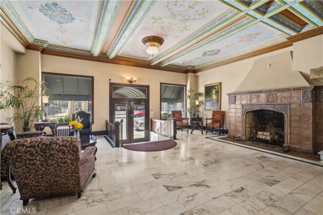 10 Atlantic 601, Long Beach, CA 90802