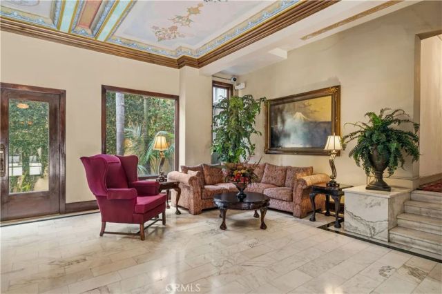 10 Atlantic 601, Long Beach, CA 90802