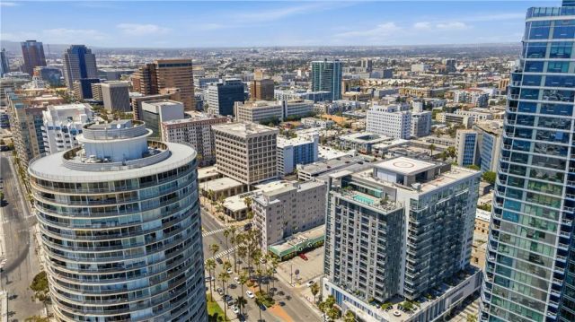 10 Atlantic 601, Long Beach, CA 90802