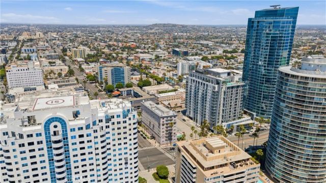 10 Atlantic 601, Long Beach, CA 90802