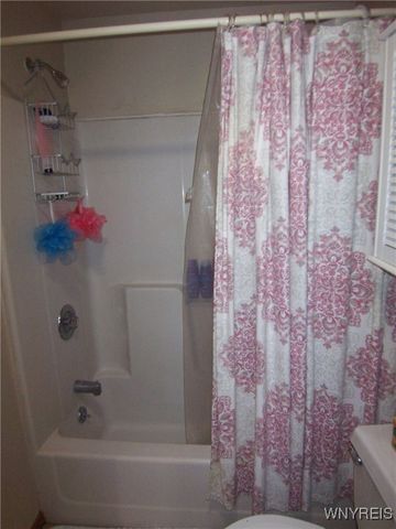 21 Osterhout Avenue, Batavia City, NY 14020