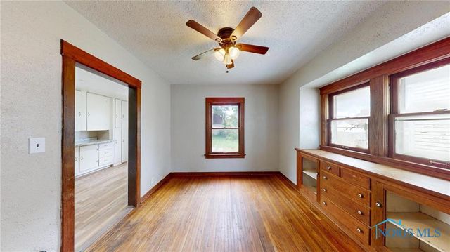 3941 Leybourn Avenue, Toledo, OH 43612