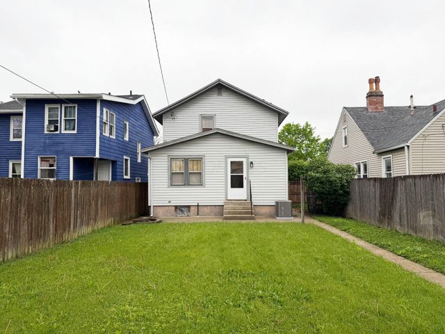 442 Larcomb Avenue, Columbus, OH 43223