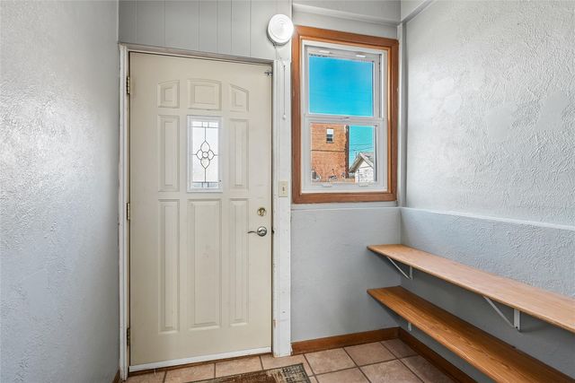 304 South Street, Urbana, IA 52345