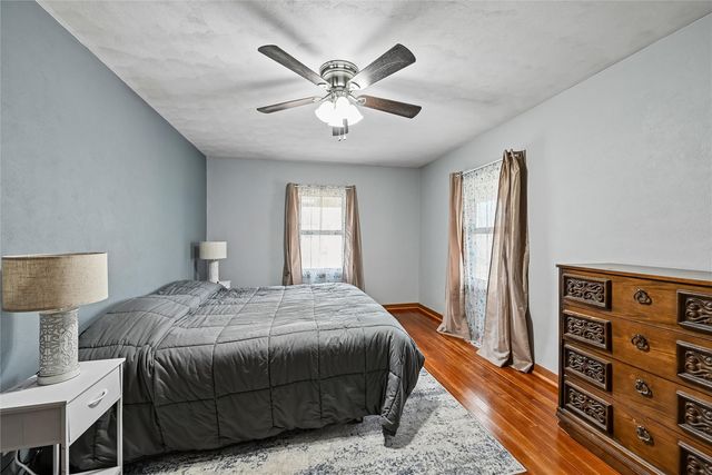 304 South Street, Urbana, IA 52345