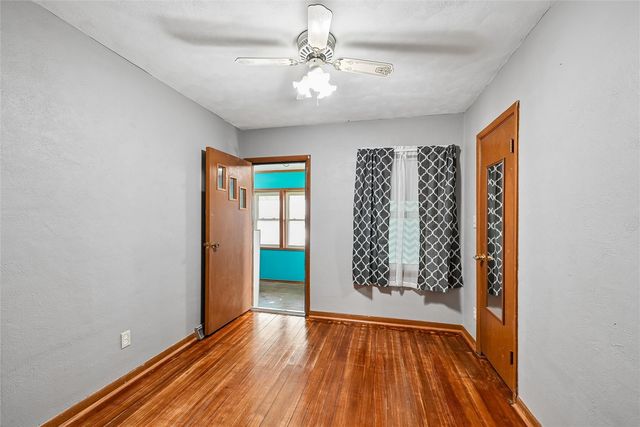 304 South Street, Urbana, IA 52345