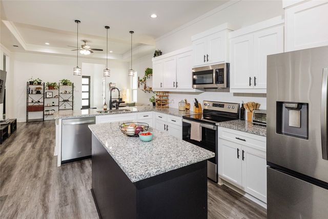 3231 Fairview Avenue, Dallas, TX 75223