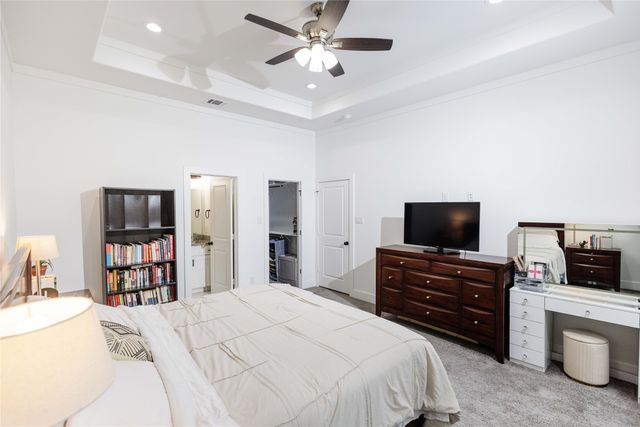 3231 Fairview Avenue, Dallas, TX 75223