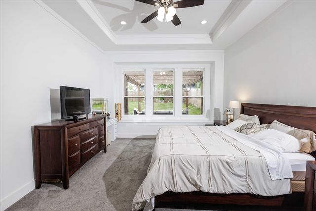 3231 Fairview Avenue, Dallas, TX 75223