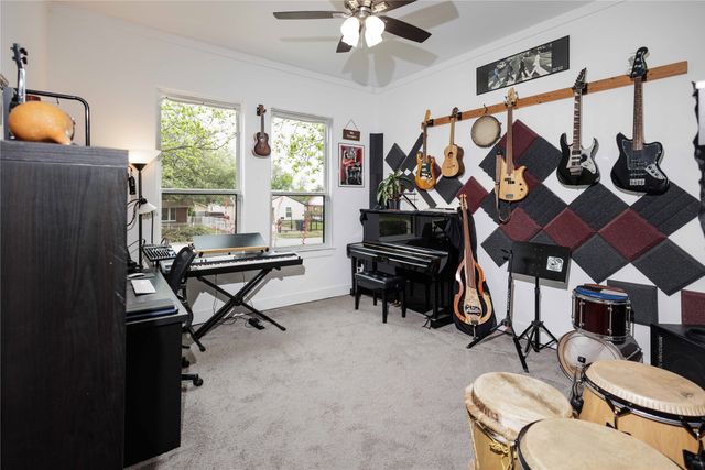 3231 Fairview Avenue, Dallas, TX 75223