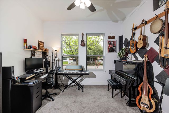 3231 Fairview Avenue, Dallas, TX 75223