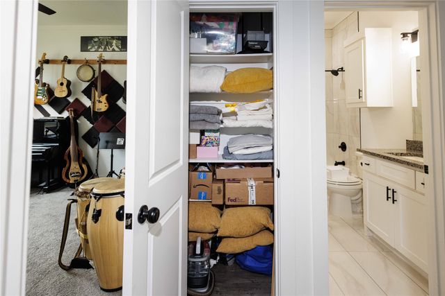 3231 Fairview Avenue, Dallas, TX 75223