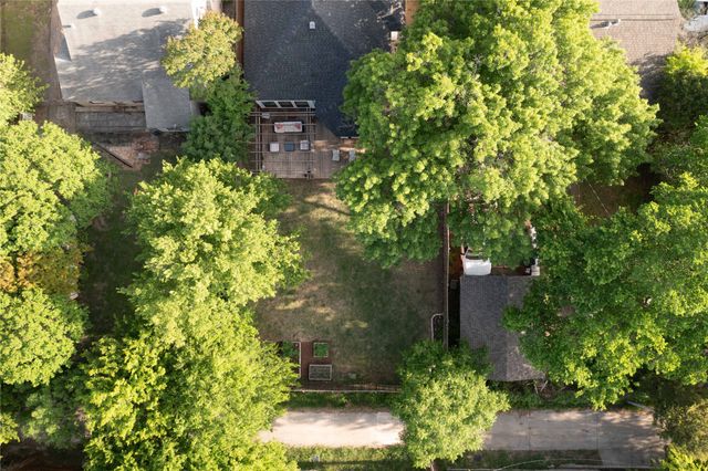 3231 Fairview Avenue, Dallas, TX 75223