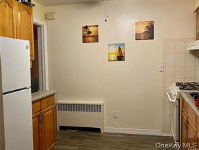 514 E Park Avenue UPPER, Long Beach, NY 11561