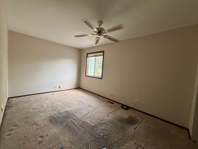 1353 Cove Drive 207B, Prospect Heights, IL 60070