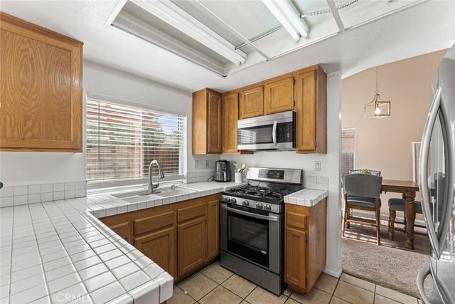 40201 La Cota Drive, Palmdale, CA 93550