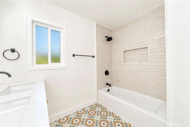 325 N Sunset Street, La Habra, CA 90631