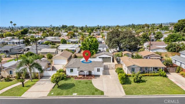 325 N Sunset Street, La Habra, CA 90631
