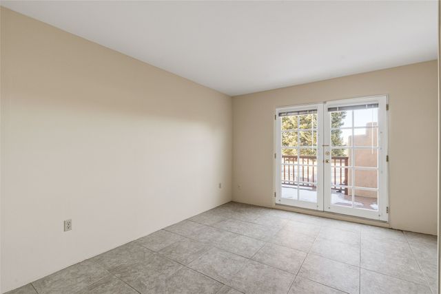 414 Camino Delora 2, Santa Fe, NM 87505