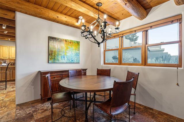 414 Camino Delora 2, Santa Fe, NM 87505