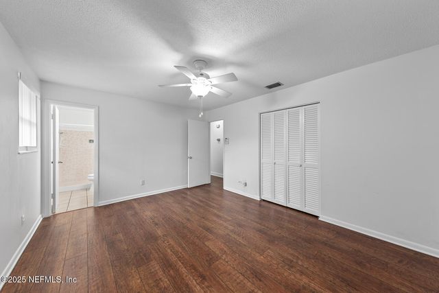 1144 CROWN Drive, Jacksonville, FL 32221