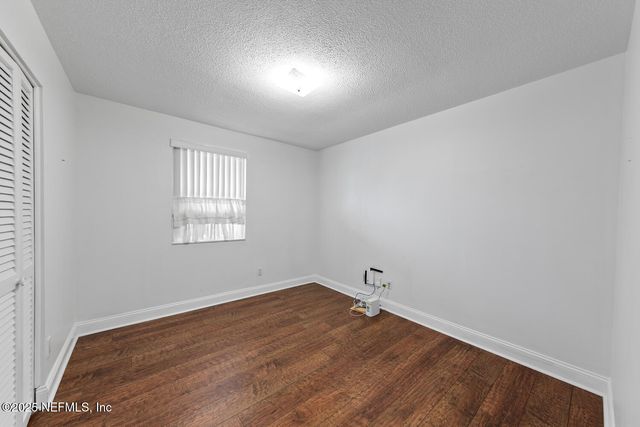 1144 CROWN Drive, Jacksonville, FL 32221