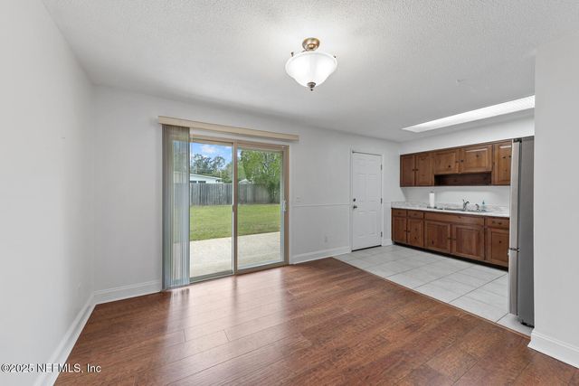 1144 CROWN Drive, Jacksonville, FL 32221