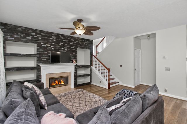 2356 Edencrest Dr, Antioch, TN 37013