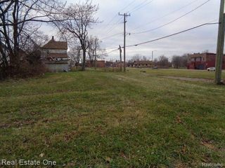 3523 BALDWIN Street, Detroit, MI 48214