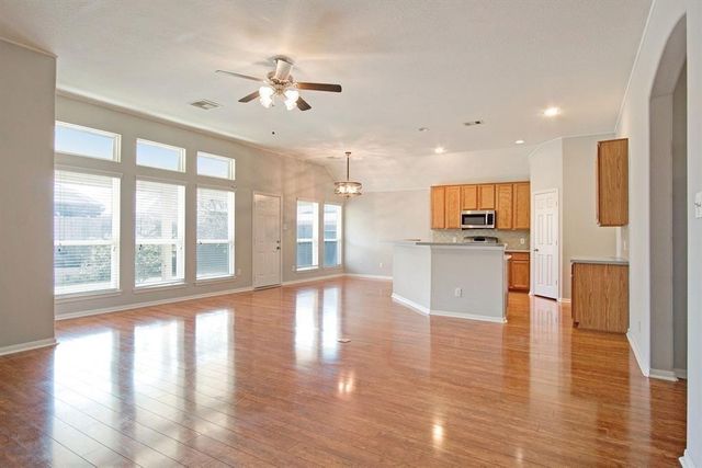 9912 Western Ridge Way, Conroe, TX 77385