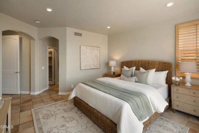 710 W Owen Court, Altadena, CA 91001