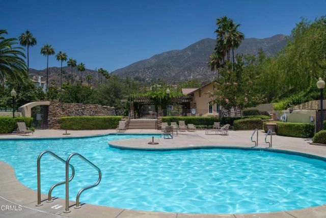 710 W Owen Court, Altadena, CA 91001