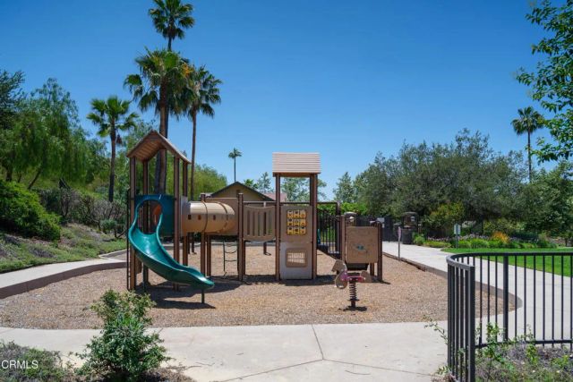 710 W Owen Court, Altadena, CA 91001